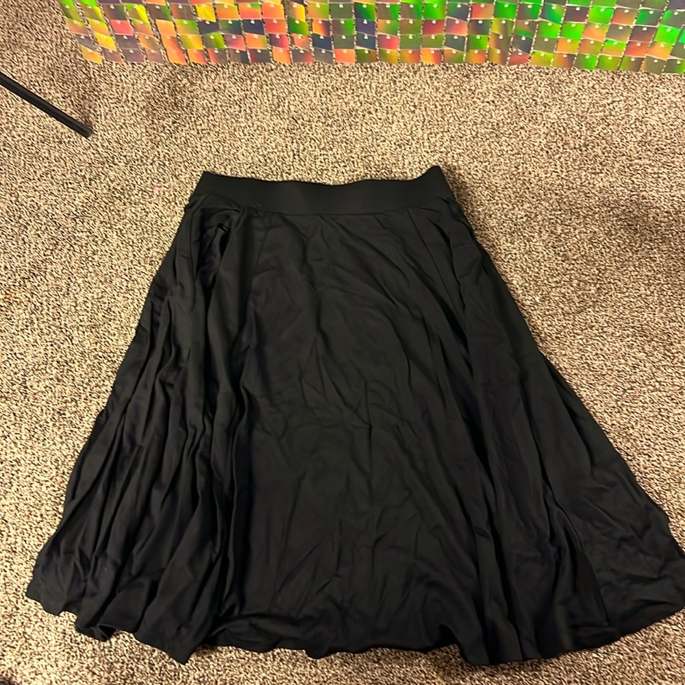 TORRID BLACK SKIRT